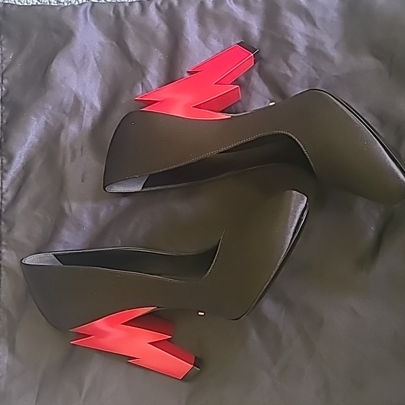 Prada Lightning Bolt Heels - Picture 12 of 12